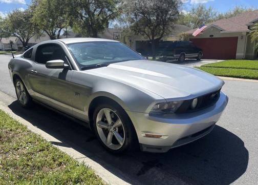 2010 Ford Mustang GT Premium