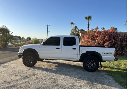 2004 Toyota Tacoma PreRunner Double Cab