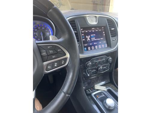 2017 Chrysler 300C Base