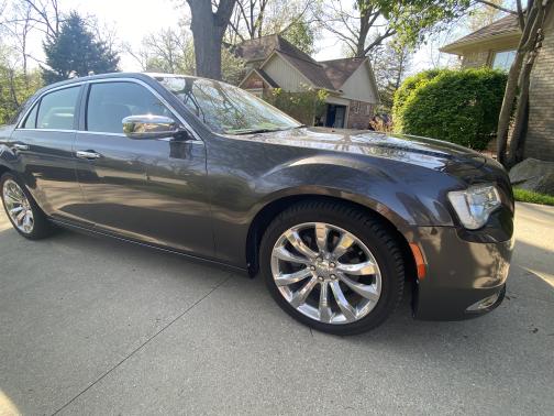 2017 Chrysler 300C Base