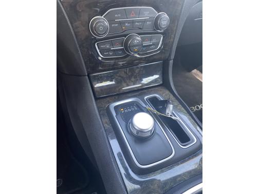 2017 Chrysler 300C Base