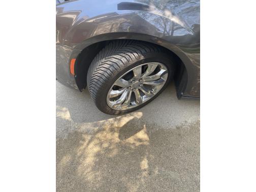 2017 Chrysler 300C Base