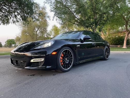 2012 Porsche Panamera Turbo