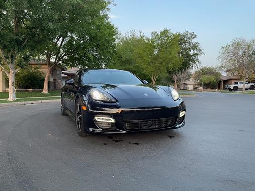 2012 Porsche Panamera Turbo