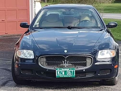 Blue 2007 Maserati Quattroporte Base