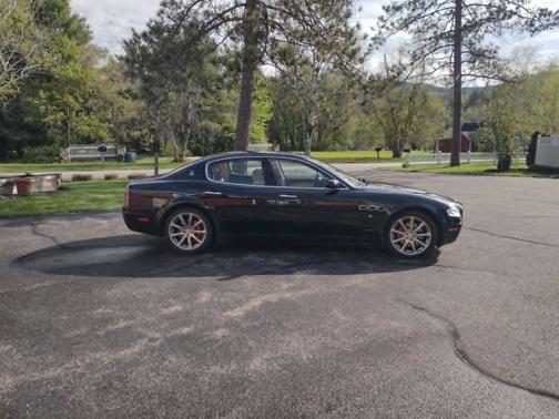 Blue 2007 Maserati Quattroporte Base