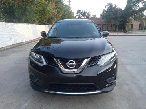 Black 2016 Nissan Rogue S