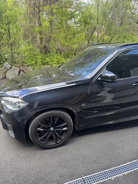 Black 2015 BMW X5 M Base