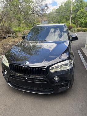 Black 2015 BMW X5 M Base