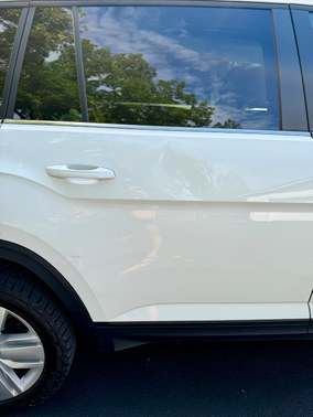 White 2019 Volkswagen Atlas 3.6L SE w/Technology