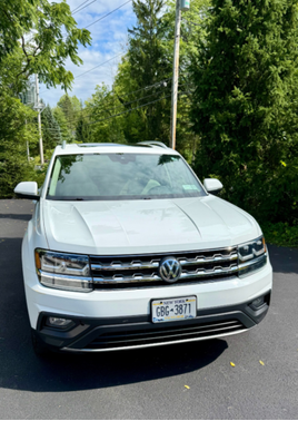 White 2019 Volkswagen Atlas 3.6L SE w/Technology