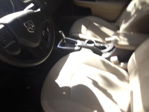 Silver 2013 Dodge Avenger SE