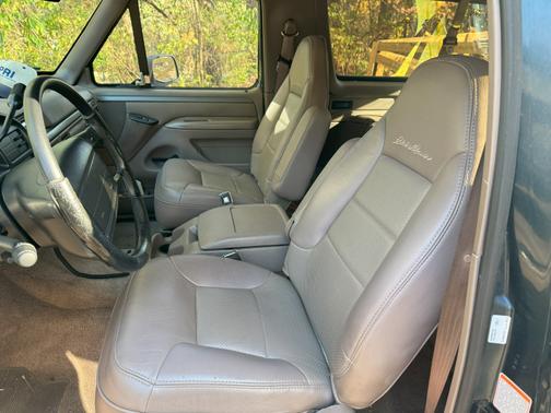 Green 1995 Ford Bronco Eddie Bauer