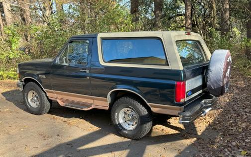 Green 1995 Ford Bronco Eddie Bauer