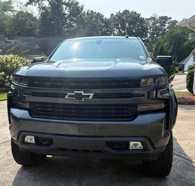 Silver 2019 Chevrolet Silverado 1500 RST