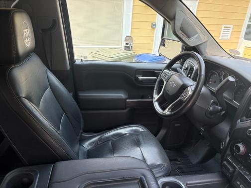 Silver 2019 Chevrolet Silverado 1500 RST