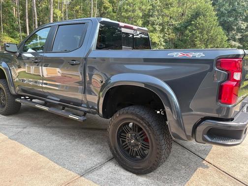 Silver 2019 Chevrolet Silverado 1500 RST