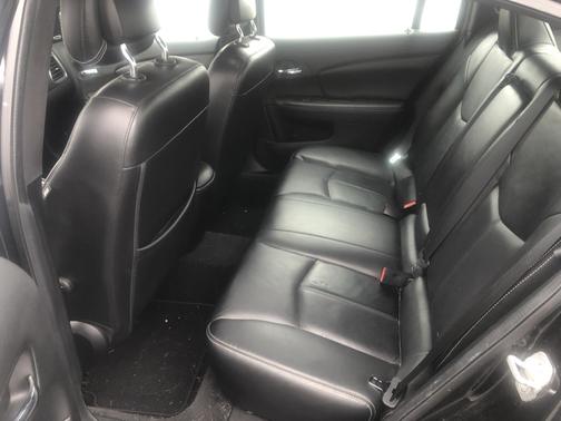 2013 Chrysler 200 Limited