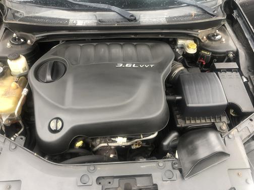 2013 Chrysler 200 Limited