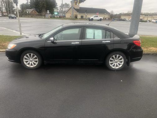 2013 Chrysler 200 Limited