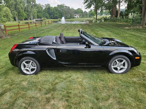 2000 Toyota MR2 Spyder