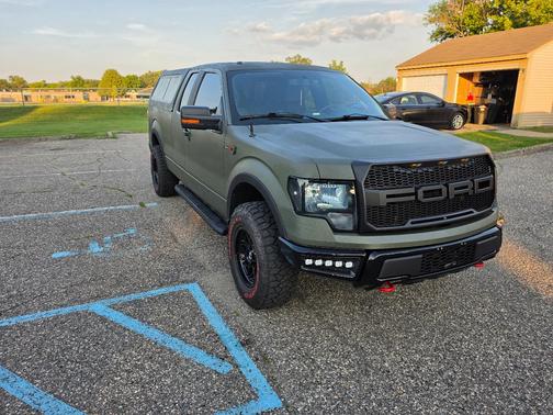 Green 2014 Ford F-150 XLT