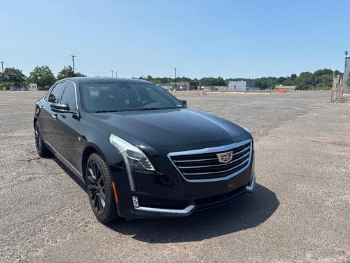 Black 2018 Cadillac CT6 3.6L Luxury