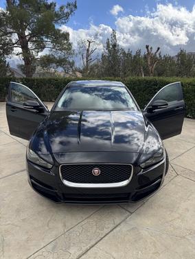 2018 Jaguar XE 25t