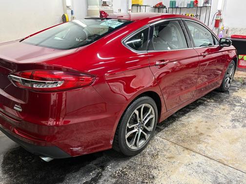 Red 2019 Ford Fusion SEL