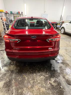 Red 2019 Ford Fusion SEL