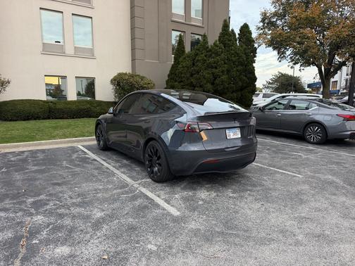 Gray 2022 Tesla Model Y Performance
