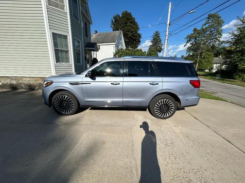 Blue 2019 Lincoln Navigator Black Label