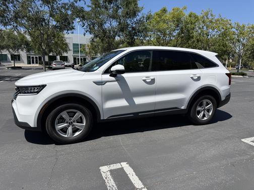 2021 Kia Sorento LX