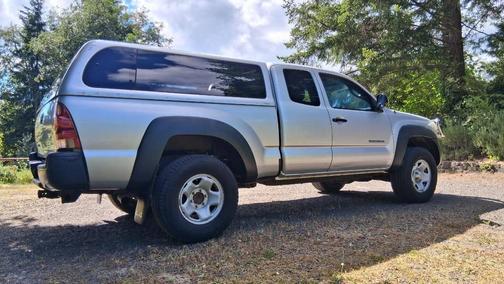 Silver 2007 Toyota Tacoma Access Cab