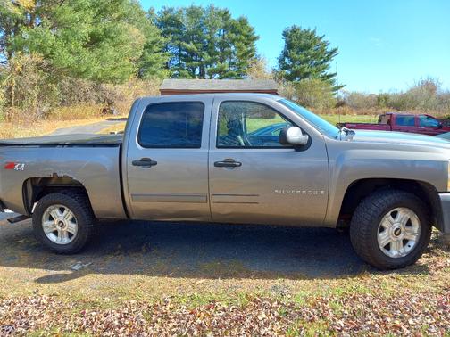 2009 Chevrolet Silverado 1500 LT Crew Cab