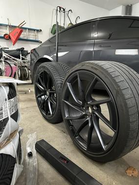 2024 Tesla Model 3 Performance