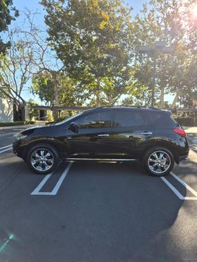 Black 2009 Nissan Murano SL