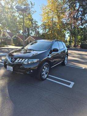 Black 2009 Nissan Murano SL