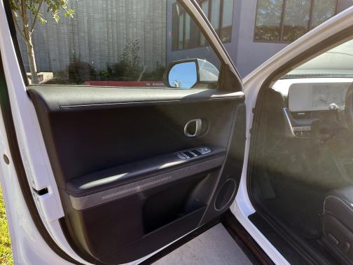 2022 Hyundai IONIQ 5 SEL