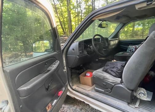 2004 Chevrolet Silverado 1500 LS Extended Cab