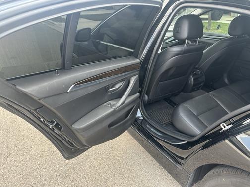 2015 BMW 528 i