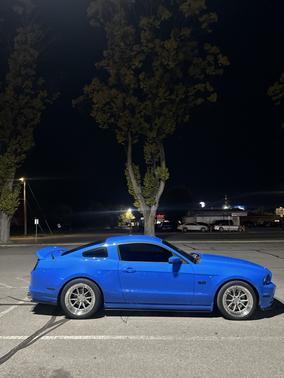 2013 Ford Mustang GT Premium