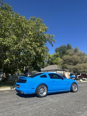 2013 Ford Mustang GT Premium