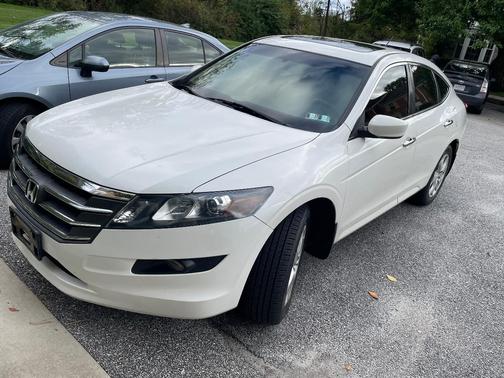 White 2011 Honda Accord Crosstour EX-L