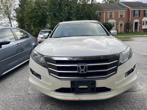 White 2011 Honda Accord Crosstour EX-L