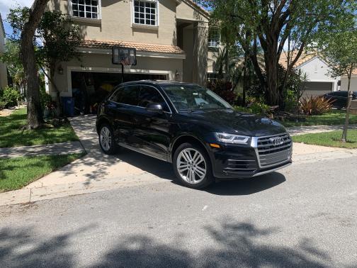 2018 Audi Q5 2.0T Premium Plus