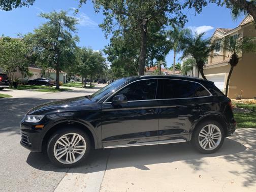 2018 Audi Q5 2.0T Premium Plus