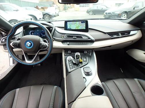 2017 BMW i8 Base