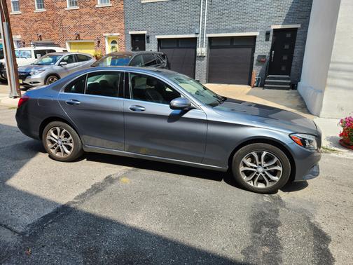 2017 Mercedes-Benz C-Class C 300 4MATIC Luxury
