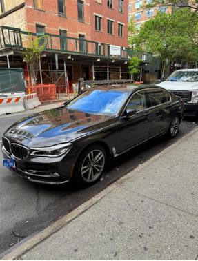 2016 BMW 750 i xDrive